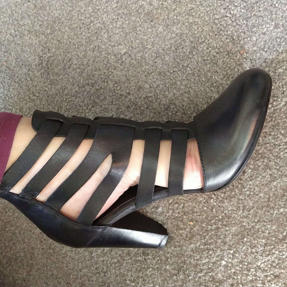 Seychelles Heritage Gladiator Heels 9 1/2